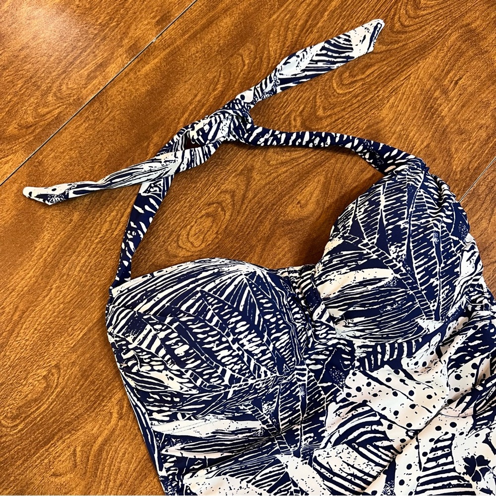 Rose.Marie.Reid Blue white Floral Tropical Print Swimsuit size S - Picture 2 of 9